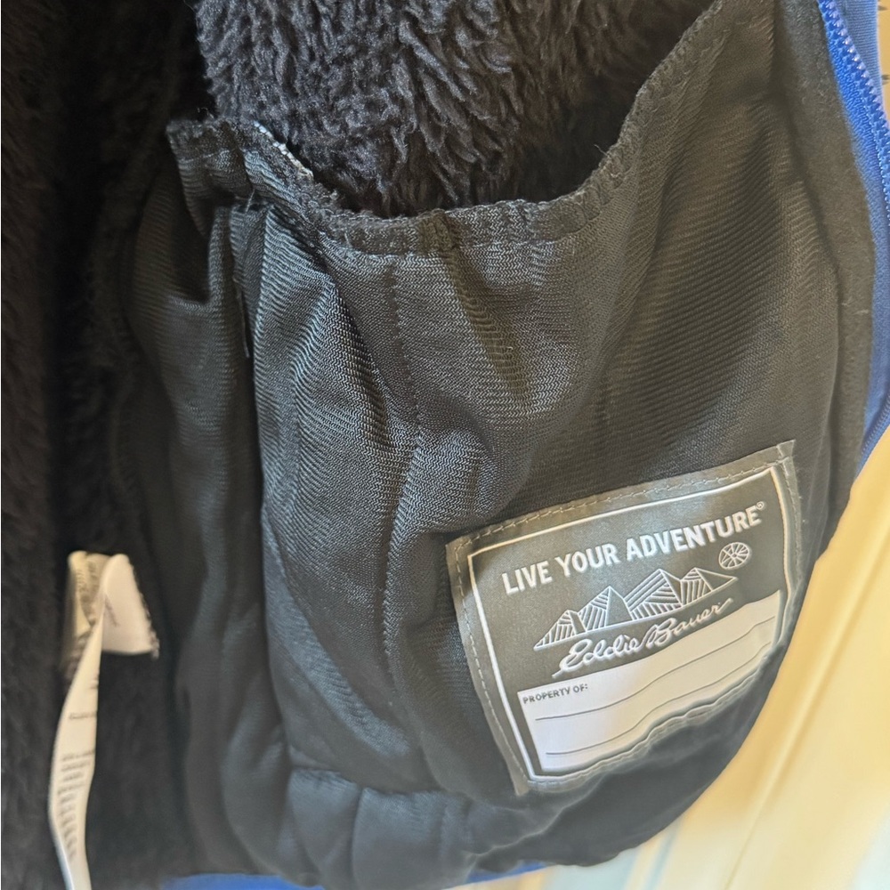 Eddie Bauer Kids Black and Gray Fleece Jacket with Hood - Picture 6 of 7